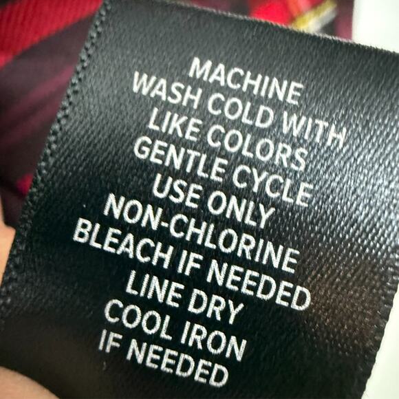Torrid Mini Skirt Womens 1X Burgundy Red Plaid Goth Skulls Punk Grunge 13904737 - Picture 9 of 11